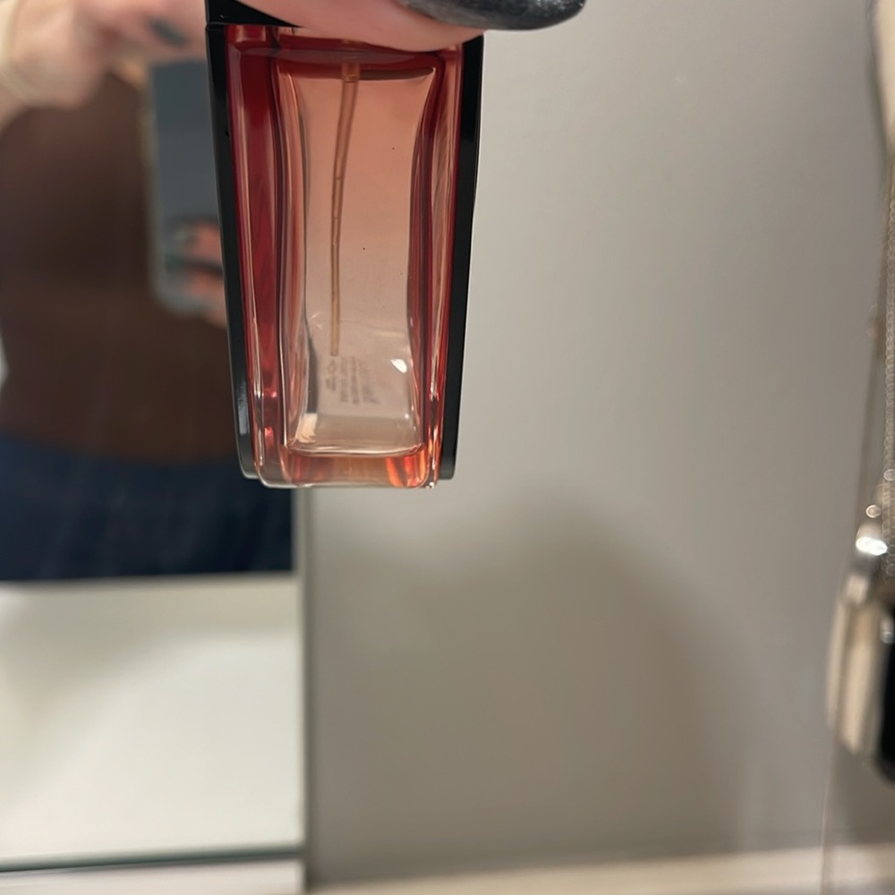 Gucci, YSL, Versace, Burberry Perfume Bottles - Picture 4 of 10